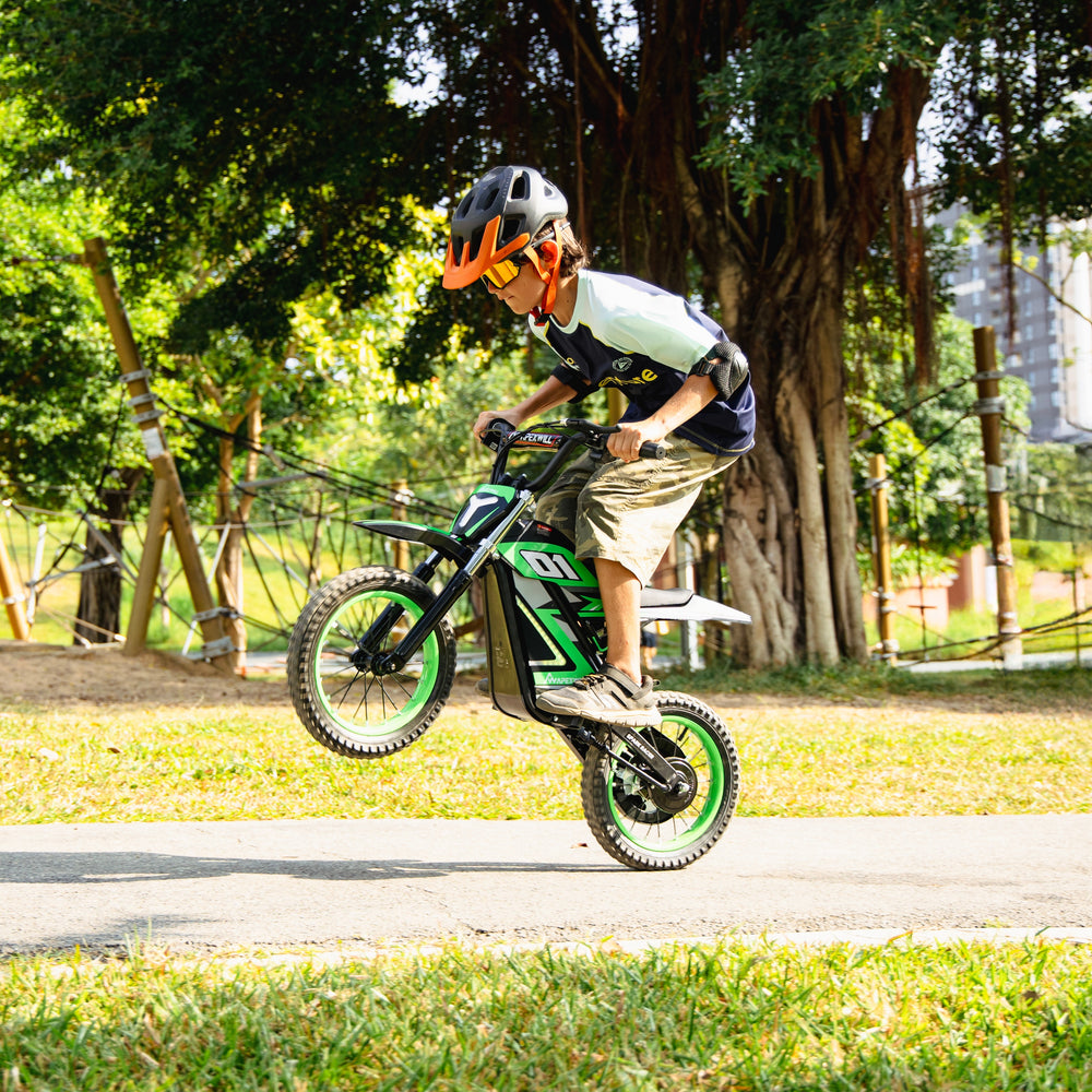 SPARK RACER IN ACTION