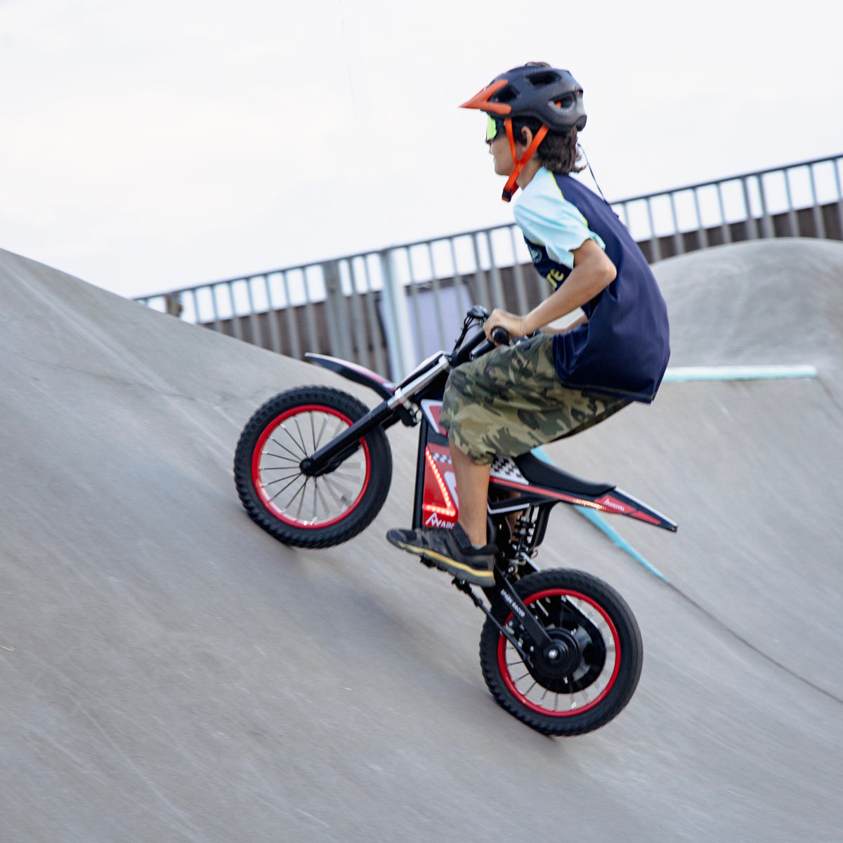 APEXWILL Spark Racer 14" Electric Dirt Bike for Kids – Up to 19 MPH
