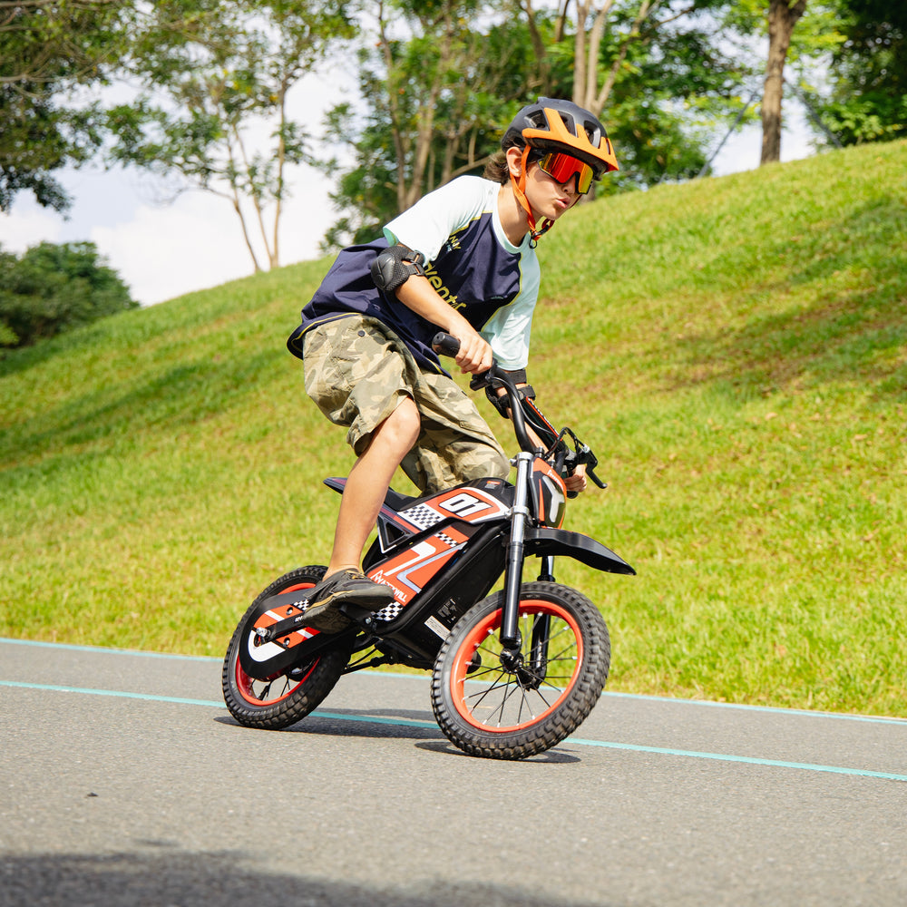 SPARK RACER IN ACTION